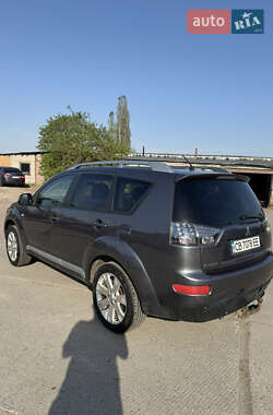 Внедорожник / Кроссовер Mitsubishi Outlander 2007 в 