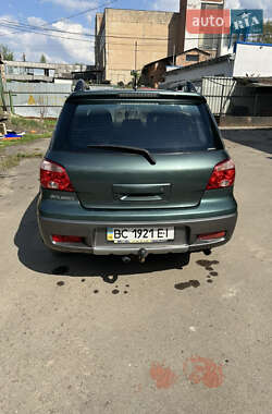 Позашляховик / Кросовер Mitsubishi Outlander 2006 в 