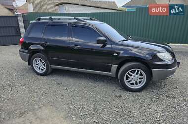 Позашляховик / Кросовер Mitsubishi Outlander 2006 в 