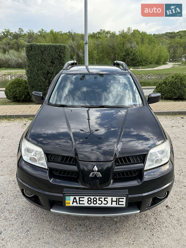Mitsubishi Outlander 2008