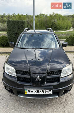 Внедорожник / Кроссовер Mitsubishi Outlander 2008 в 