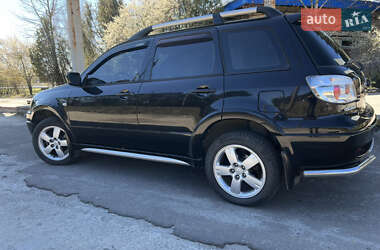 Внедорожник / Кроссовер Mitsubishi Outlander 2008 в 