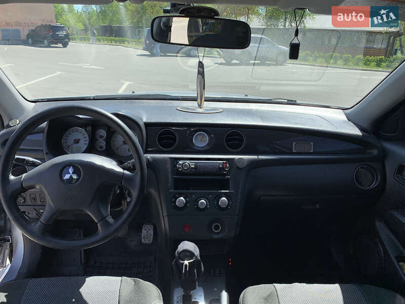 Внедорожник / Кроссовер Mitsubishi Outlander 2007 в Нетешине