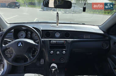 Внедорожник / Кроссовер Mitsubishi Outlander 2007 в 