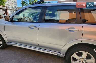 Позашляховик / Кросовер Mitsubishi Outlander 2007 в 