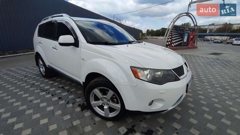 Внедорожник / Кроссовер Mitsubishi Outlander 2008 в Полтаве