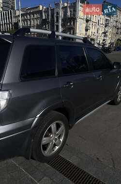 Внедорожник / Кроссовер Mitsubishi Outlander 2007 в 