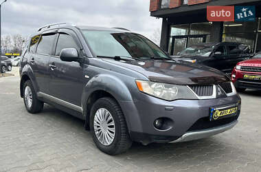 Позашляховик / Кросовер Mitsubishi Outlander 2008 в Чернівцях