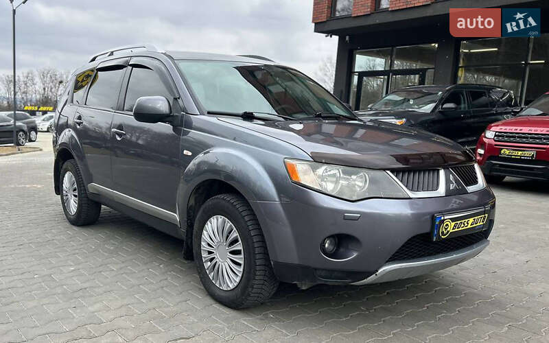 Позашляховик / Кросовер Mitsubishi Outlander 2008 в 