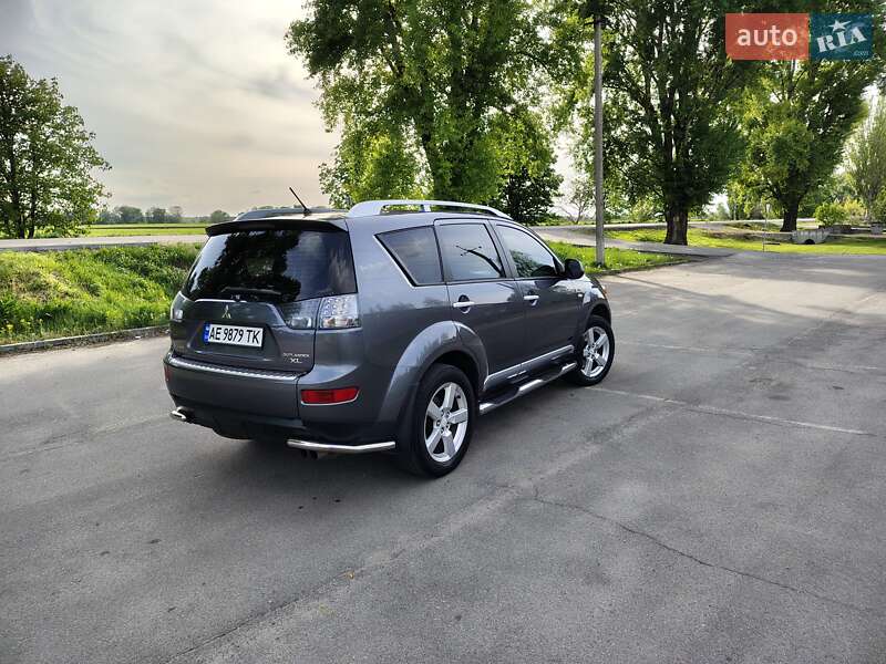 Внедорожник / Кроссовер Mitsubishi Outlander 2008 в Днепре