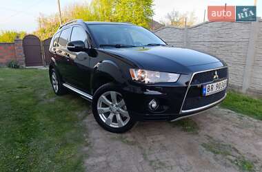 Позашляховик / Кросовер Mitsubishi Outlander 2010 в 