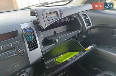 Позашляховик / Кросовер Mitsubishi Outlander 2010 в 