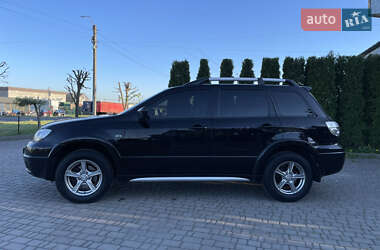 Позашляховик / Кросовер Mitsubishi Outlander 2008 в Луцьку
