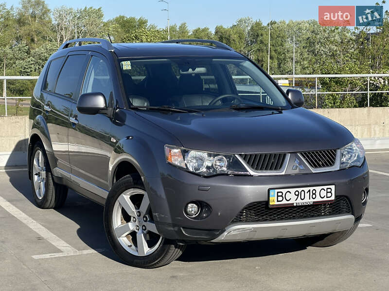 Mitsubishi Outlander 2008