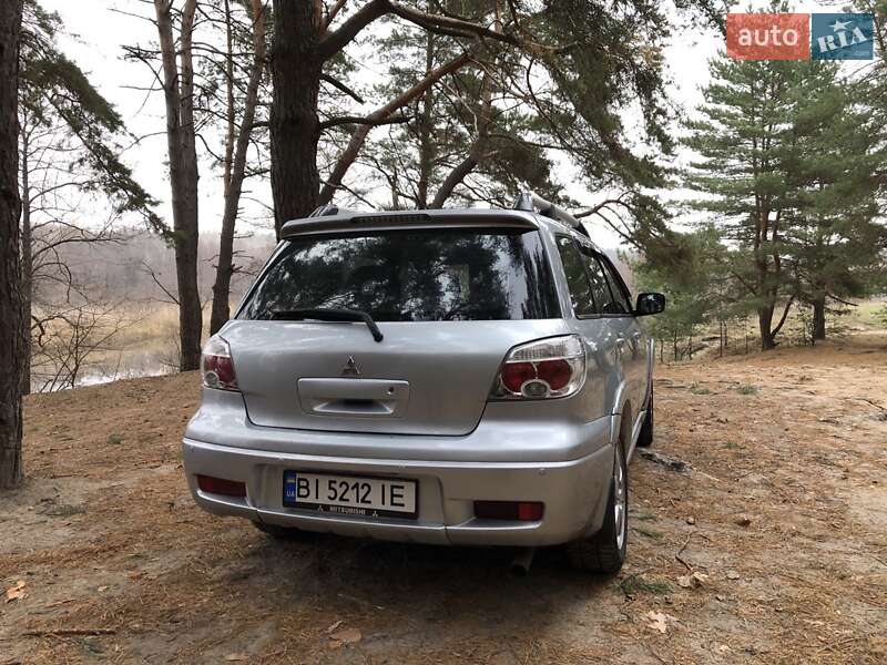 Позашляховик / Кросовер Mitsubishi Outlander 2007 в Полтаві