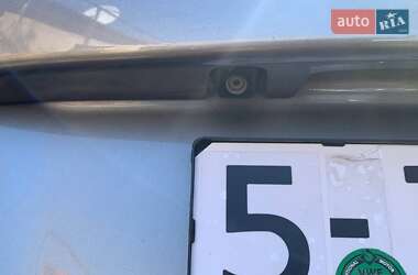 Внедорожник / Кроссовер Mitsubishi Outlander 2014 в 