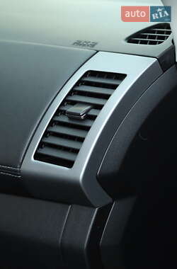 Позашляховик / Кросовер Mitsubishi Outlander 2010 в 