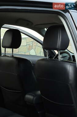 Позашляховик / Кросовер Mitsubishi Outlander 2010 в 