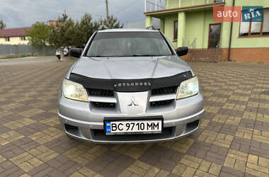 Позашляховик / Кросовер Mitsubishi Outlander 2008 в 