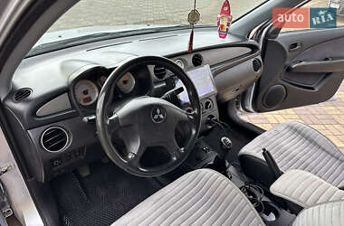 Позашляховик / Кросовер Mitsubishi Outlander 2008 в 