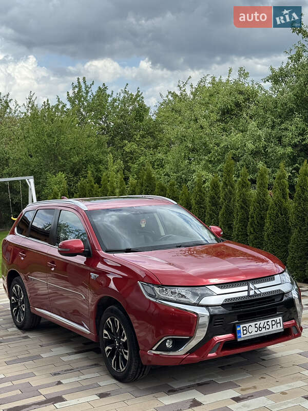 Mitsubishi Outlander 2017