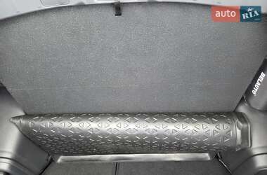 Внедорожник / Кроссовер Mitsubishi Outlander 2013 в 