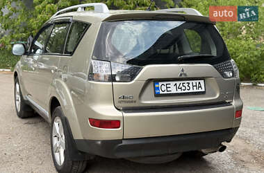Внедорожник / Кроссовер Mitsubishi Outlander 2008 в 