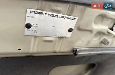 Внедорожник / Кроссовер Mitsubishi Outlander 2008 в 