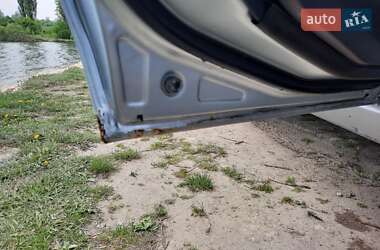 Внедорожник / Кроссовер Mitsubishi Outlander 2003 в 