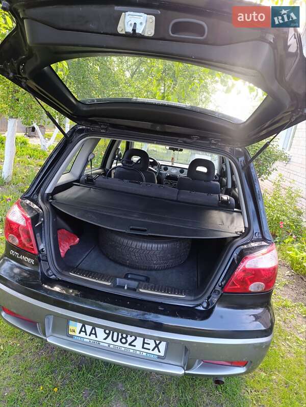 Внедорожник / Кроссовер Mitsubishi Outlander 2007 в Киеве