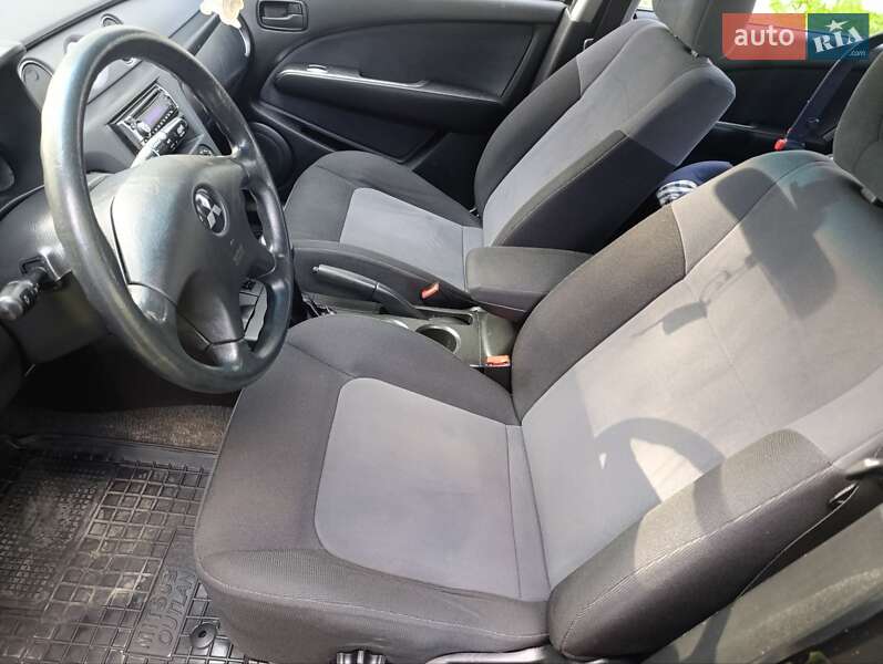 Внедорожник / Кроссовер Mitsubishi Outlander 2007 в Киеве