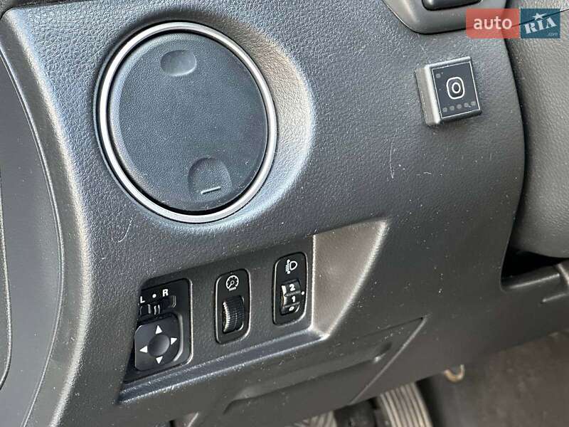 Позашляховик / Кросовер Mitsubishi Outlander 2008 в Одесі