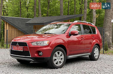 Внедорожник / Кроссовер Mitsubishi Outlander 2009 в Радивилове