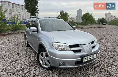 Внедорожник / Кроссовер Mitsubishi Outlander 2008 в Киеве