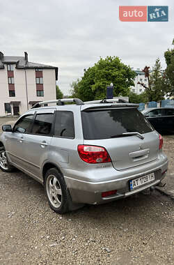 Позашляховик / Кросовер Mitsubishi Outlander 2006 в 