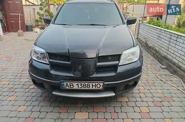 Внедорожник / Кроссовер Mitsubishi Outlander 2008 в 