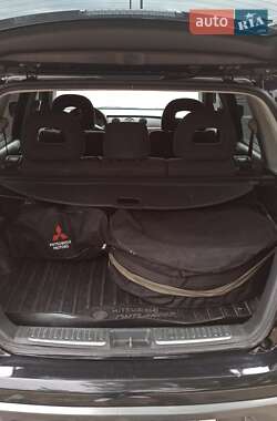 Внедорожник / Кроссовер Mitsubishi Outlander 2008 в 