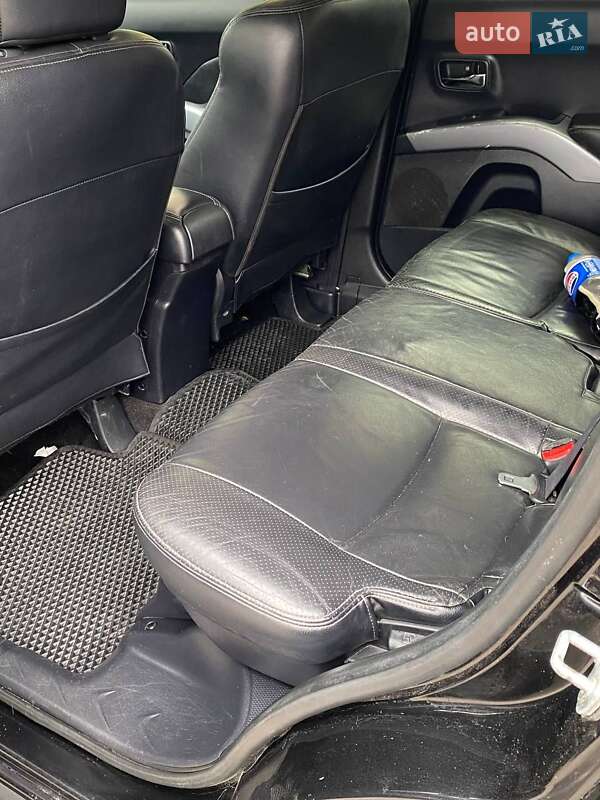 Внедорожник / Кроссовер Mitsubishi Outlander 2007 в Полтаве