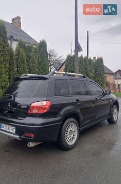 Позашляховик / Кросовер Mitsubishi Outlander 2007 в 