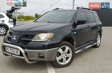 Позашляховик / Кросовер Mitsubishi Outlander 2003 в 