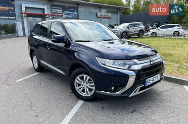 Позашляховик / Кросовер Mitsubishi Outlander 2021 в Дніпрі