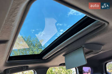 Внедорожник / Кроссовер Mitsubishi Outlander 2011 в 