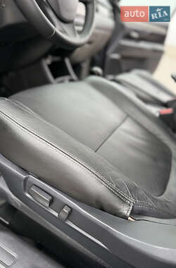 Позашляховик / Кросовер Mitsubishi Outlander 2013 в 