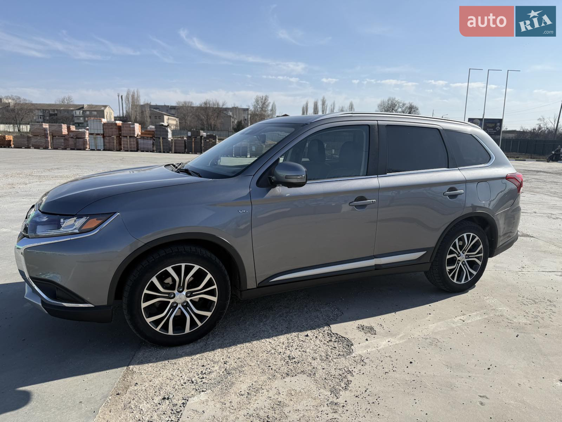 2018 Mitsubishi Outlander - мініатюра 6