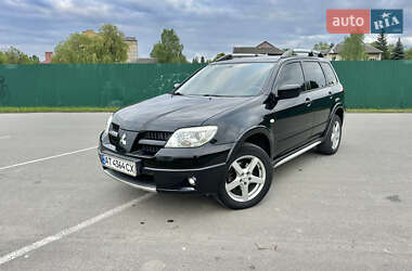Позашляховик / Кросовер Mitsubishi Outlander 2006 в Івано-Франківську