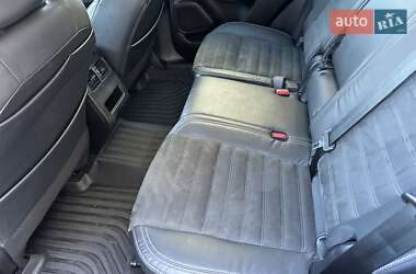 Внедорожник / Кроссовер Mitsubishi Outlander 2022 в 