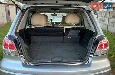 Внедорожник / Кроссовер Mitsubishi Outlander 2003 в 
