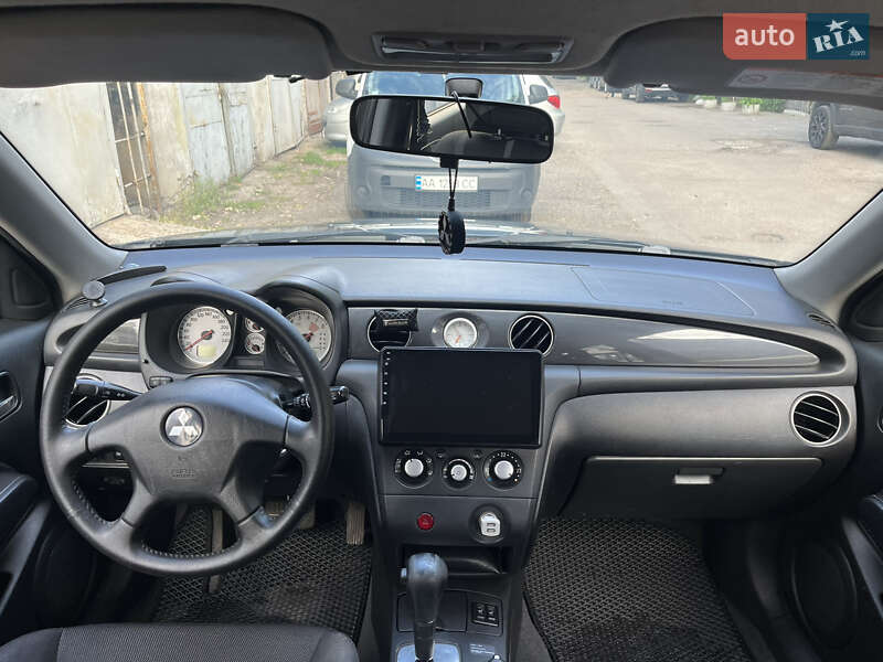 Внедорожник / Кроссовер Mitsubishi Outlander 2008 в Киеве