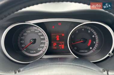 Внедорожник / Кроссовер Mitsubishi Outlander 2009 в 