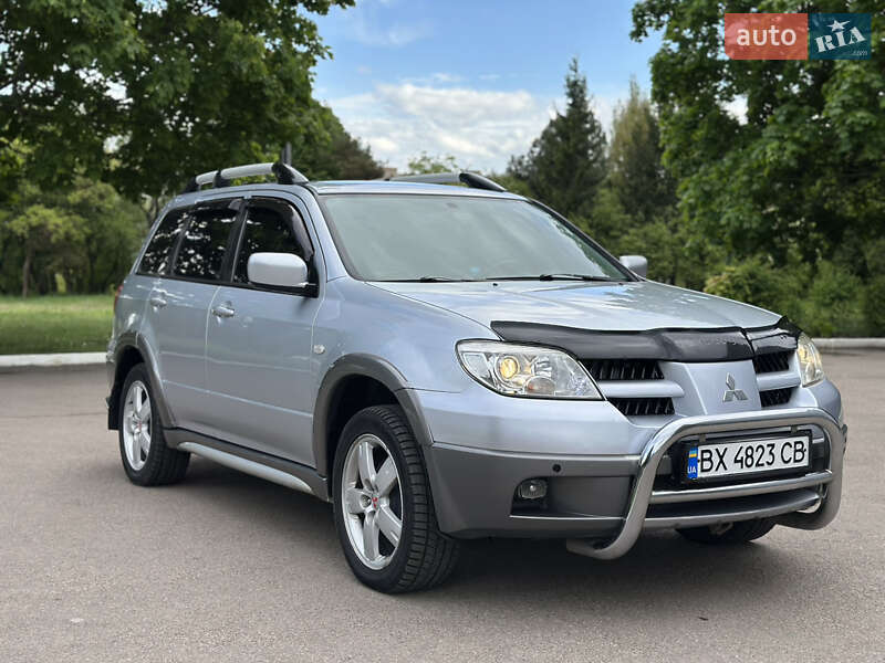 Mitsubishi Outlander 2006